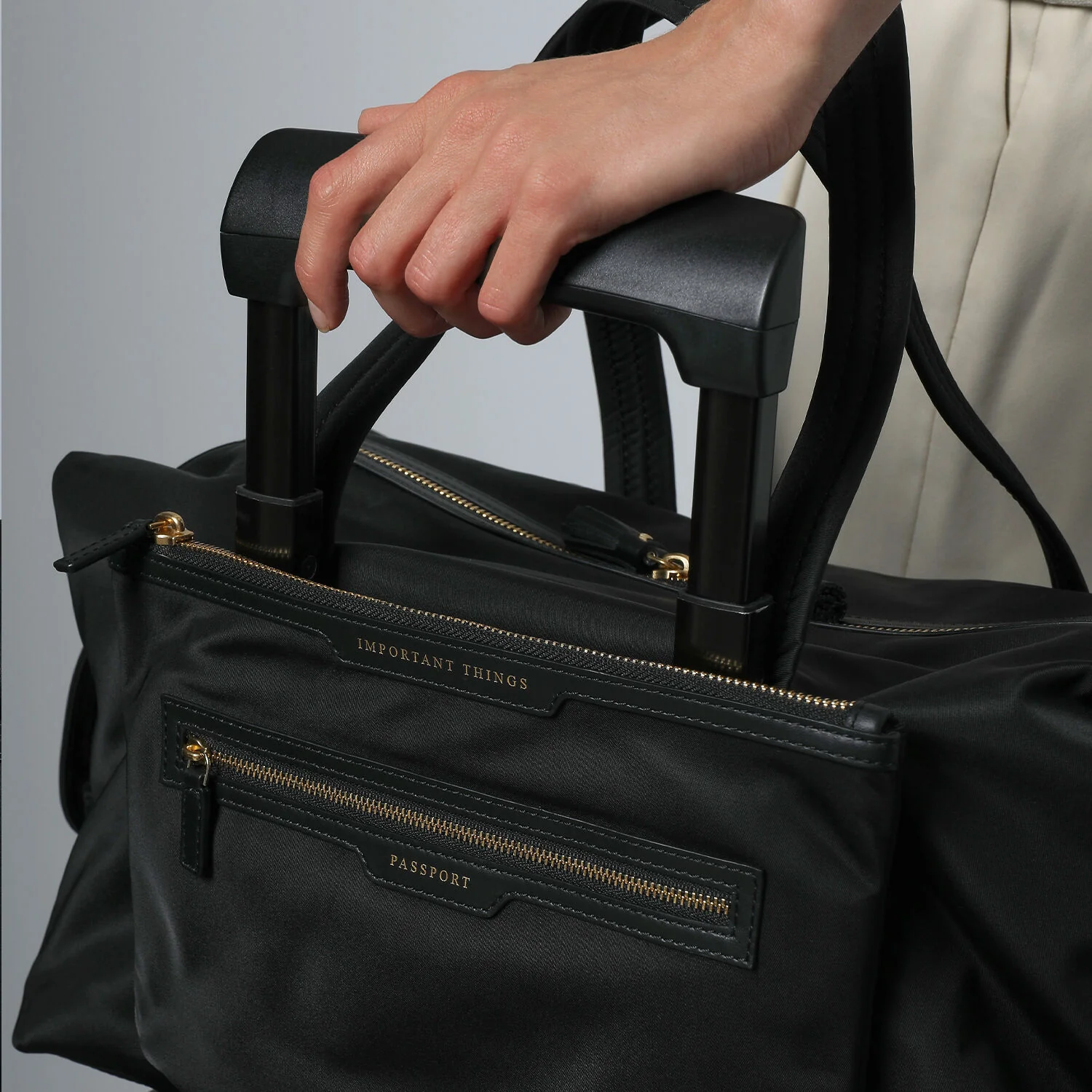 In-Flight Travel Bag - Image 7